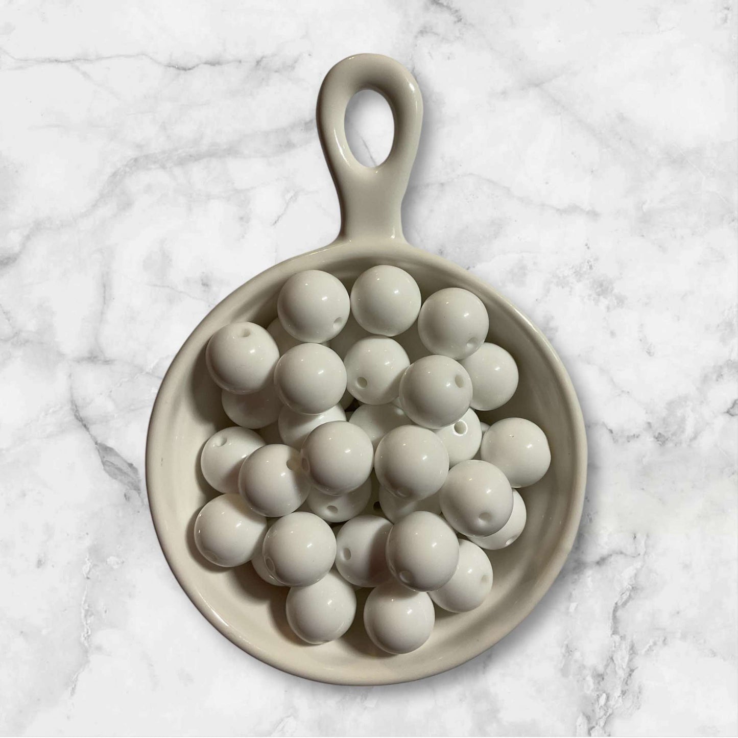 16mm Solid White Acrylic Bead